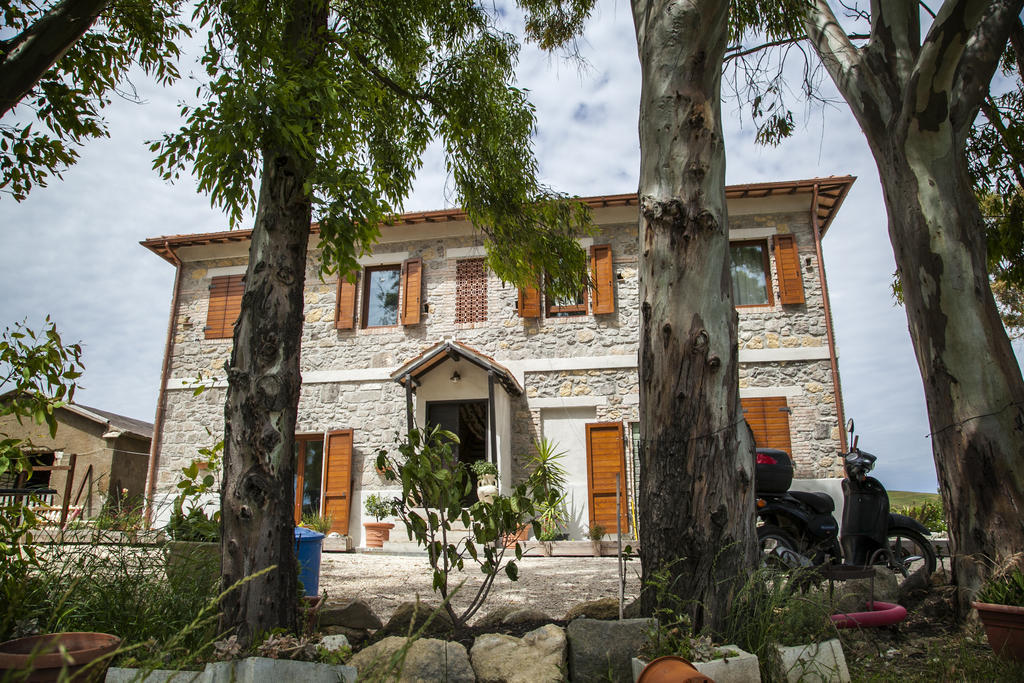 Locanda Villa Naumanni Таркиния Екстериор снимка