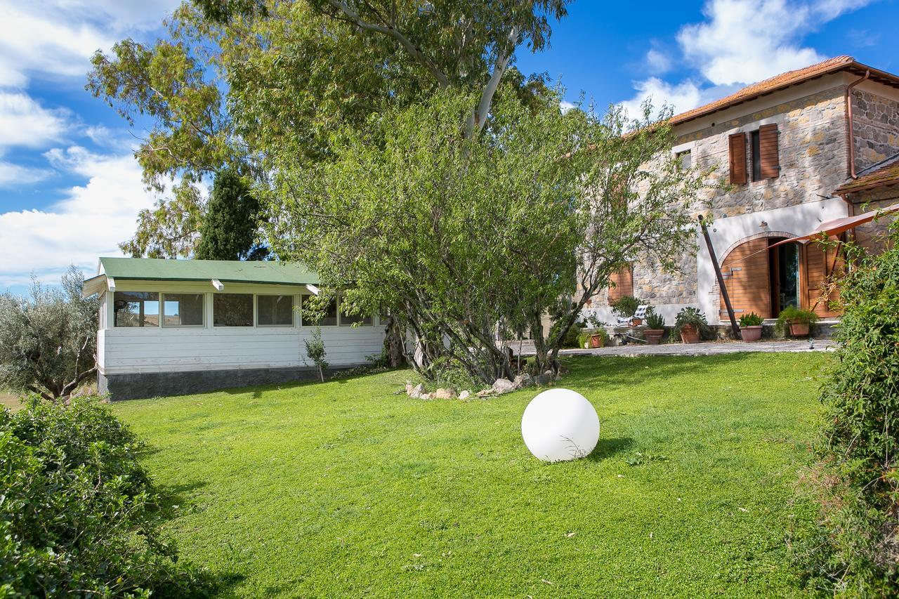Locanda Villa Naumanni Таркиния Екстериор снимка